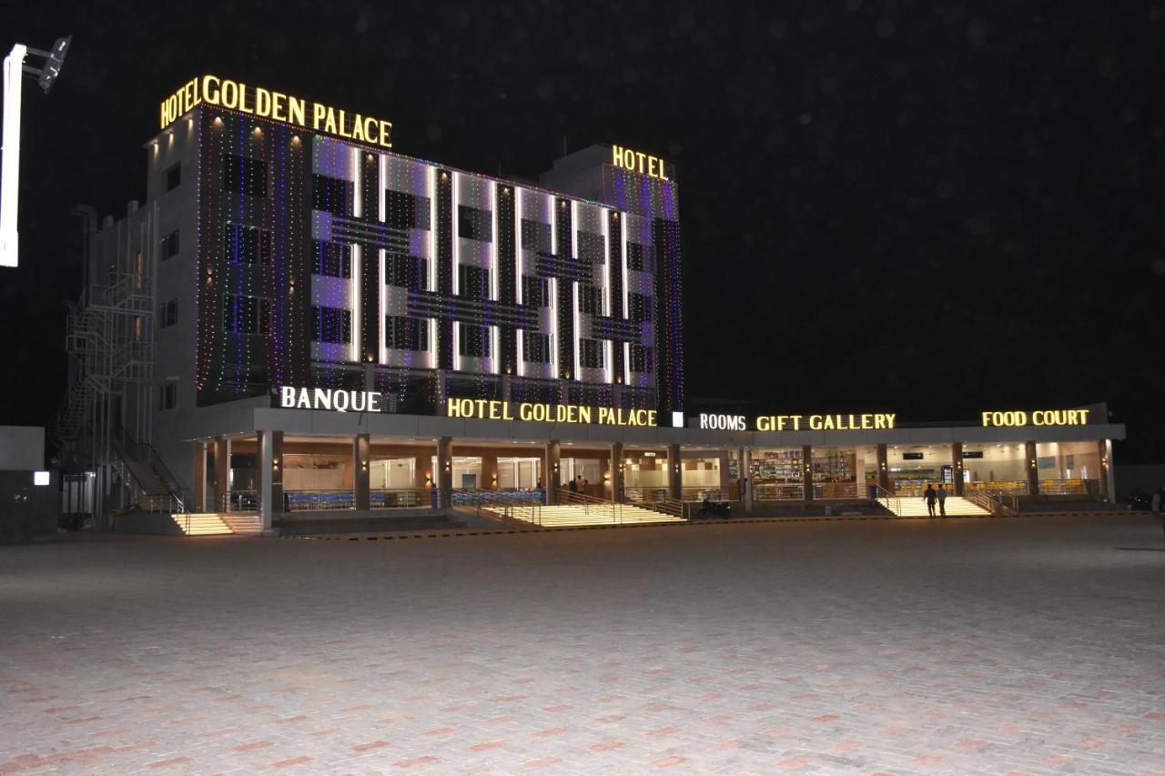 Hotel Golden Palace & Rooms Halol ภายนอก รูปภาพ
